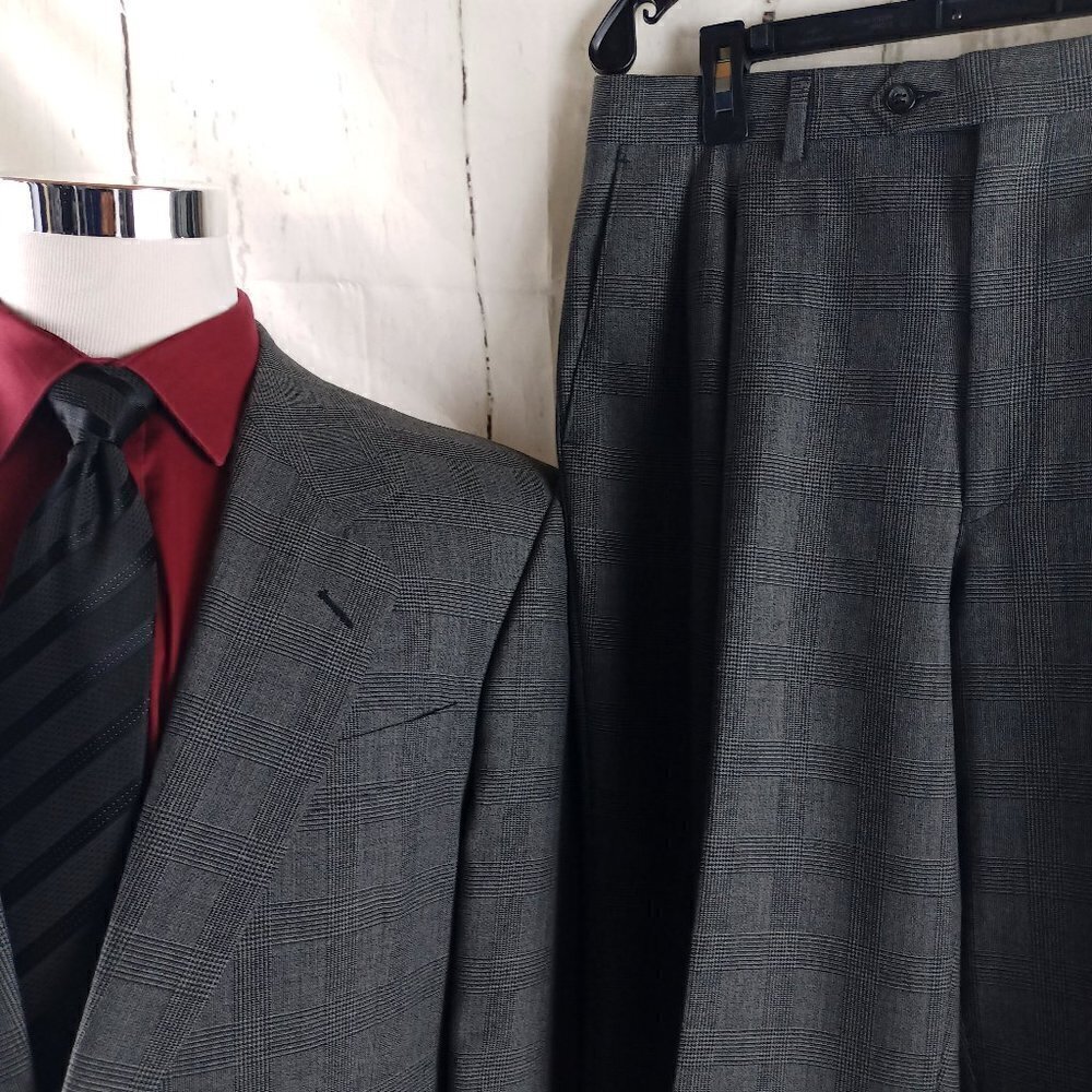 S&K Famous Brands Kilburne 42R 2 Button Gray Glen Plaid 2pc Suit 34x29 Pleated